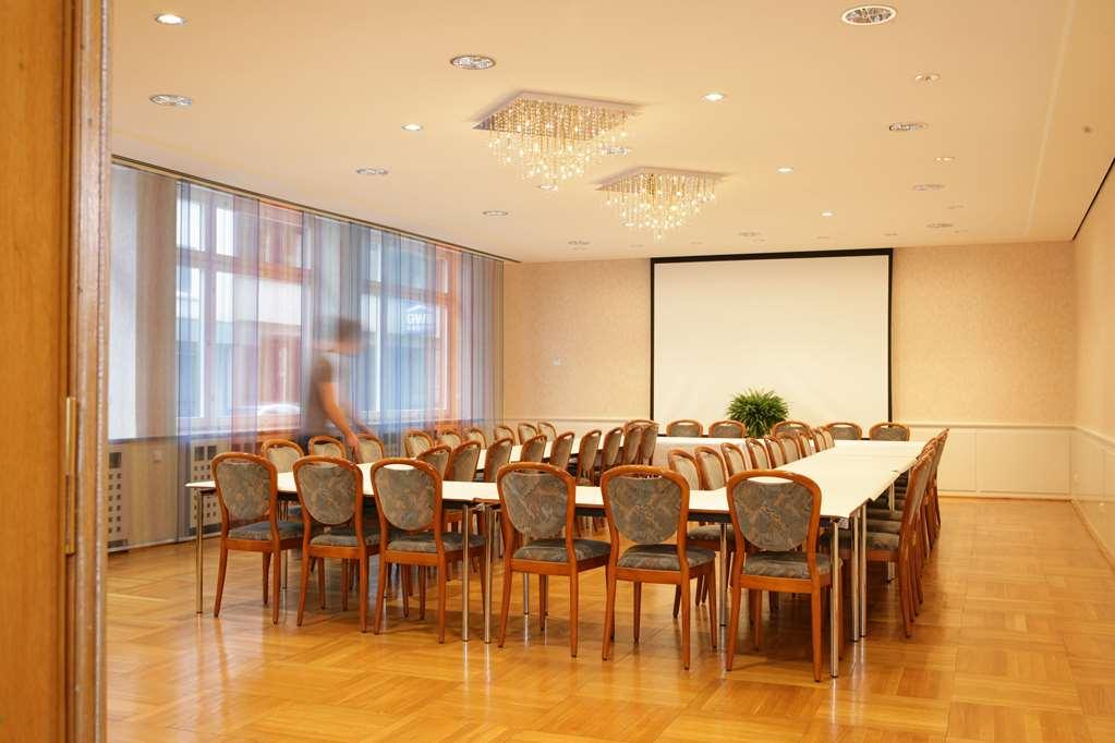 Hotel Wartburg Stuttgart Faciliteiten foto