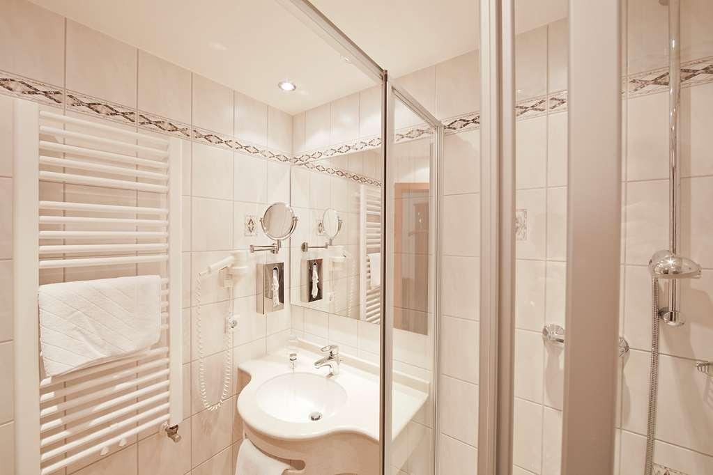 Hotel Wartburg Stuttgart Kamer foto