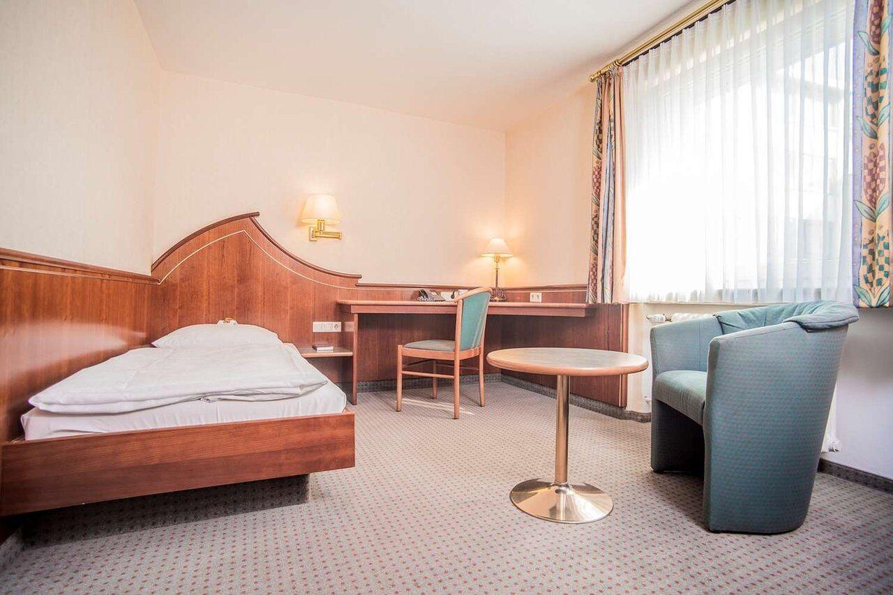 Hotel Wartburg Stuttgart Buitenkant foto