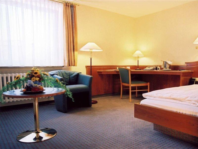 Hotel Wartburg Stuttgart Buitenkant foto