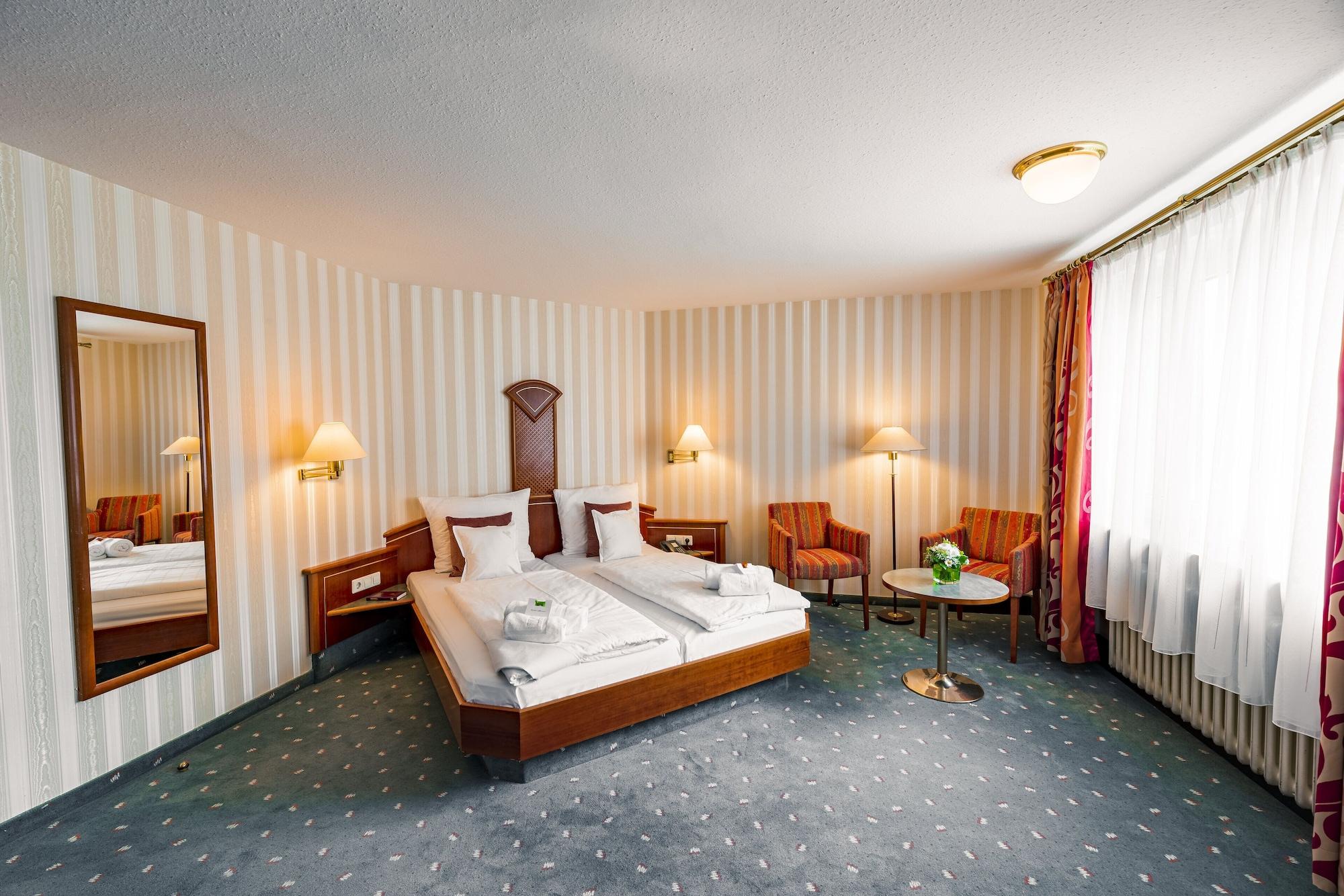 Hotel Wartburg Stuttgart Buitenkant foto